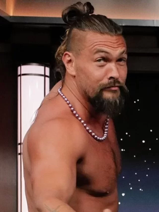 Jason Momoa Strips Down To Show Off His Hawaiian Malo Moviegeak